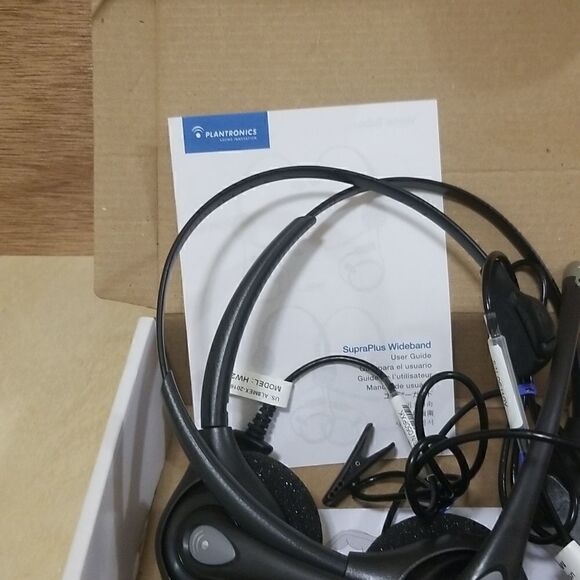 2 pair Plantronics SupraPlus Wideband HW251N Headset 64338-31 - Picture 5 of 7